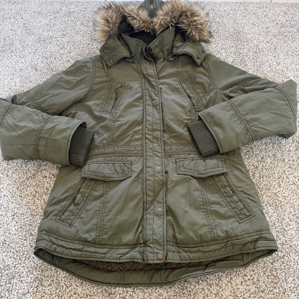American Eagle Outfitters Olive Green Faux Fur Trim Hooded Parka Jacket Utility